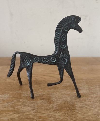 Vintage handcrafted bronze - vintage,
