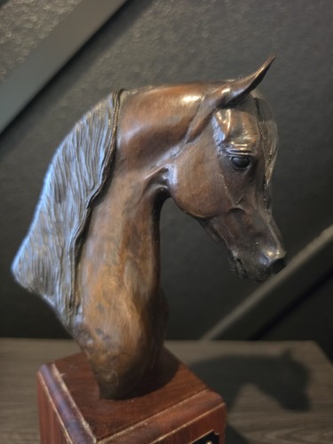 Jonathan moeller bronze - jonathan,