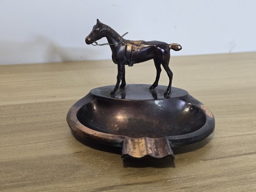 Vintage bronze horse figure - bronze,