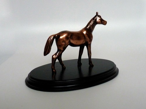 Vintage fine detail solid - solid, cast