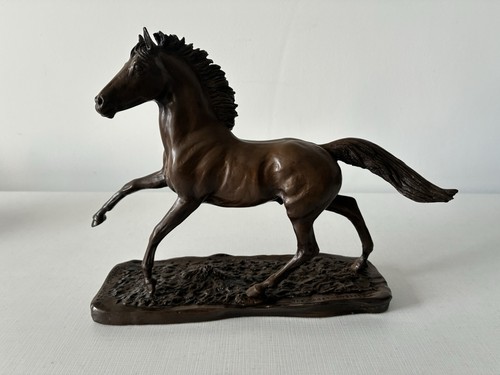 Heredities ltd the - heredities,
