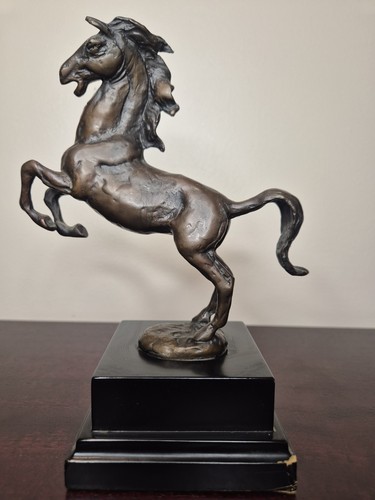 Signed kim bronze - kim, b