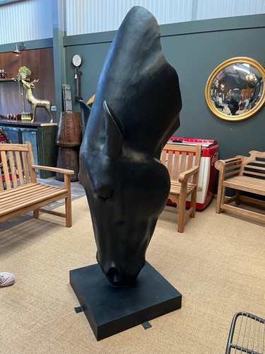 Bronze horse sculpture - bronze,