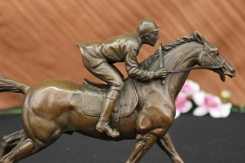 Bronze sculpture great detail - bronze,