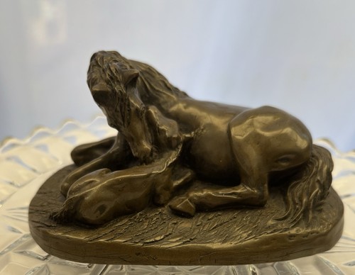 Vintage bronze resin - bronze, horse