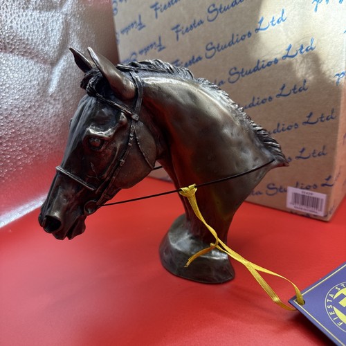 Bronze race horse eventer - bronze,