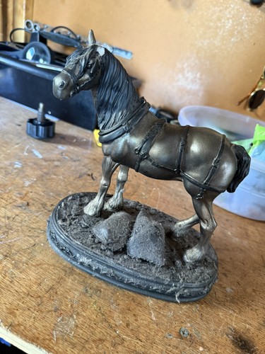 Heavy horse shire figurine - -,
