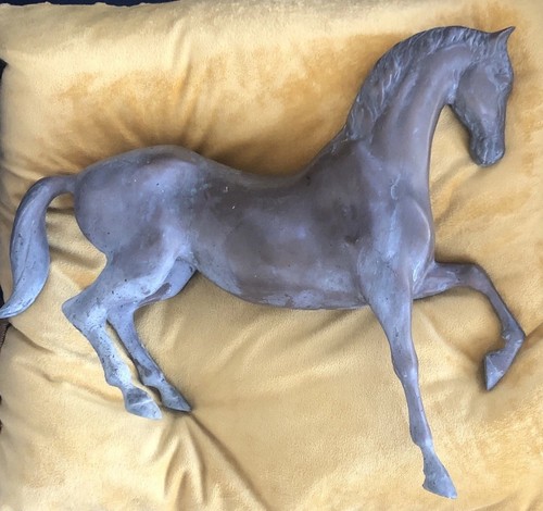 Antique bronze horse figure - bronze,