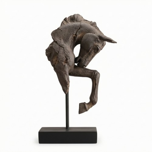 Horse head sculpture weathered - head,