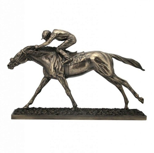 The final straight bronze - straight,