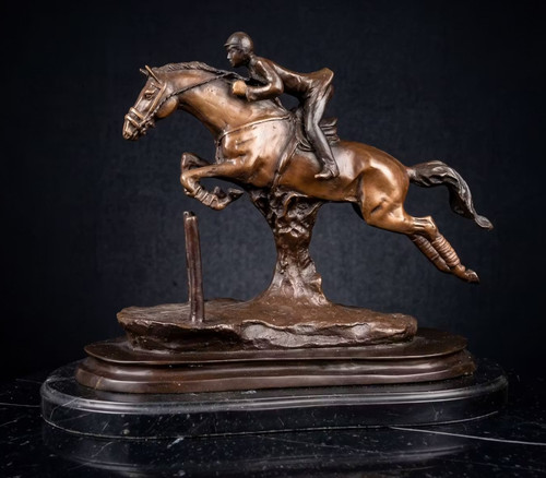 Horse bronze statue - statue, sculpture